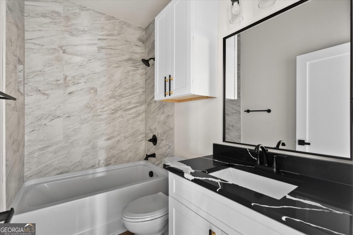 392 Price Place Norcross GA 30071
