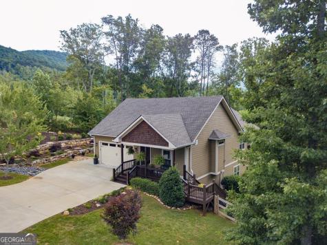 2068 Gallatin Road Young Harris GA 30582