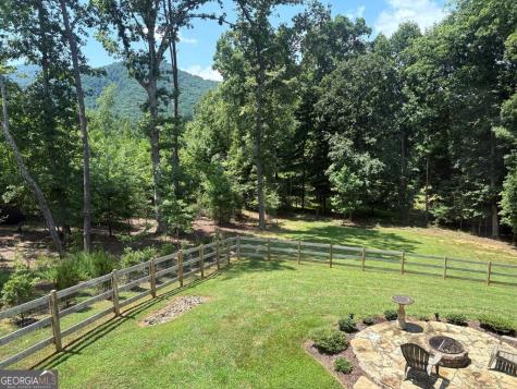2068 Gallatin Road Young Harris GA 30582