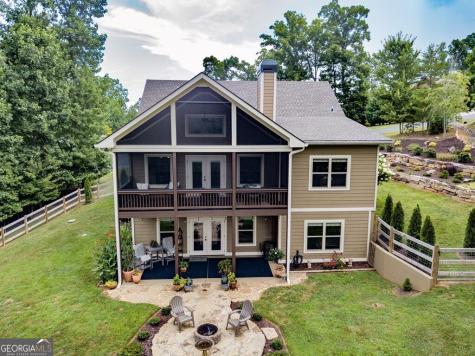 2068 Gallatin Road Young Harris GA 30582