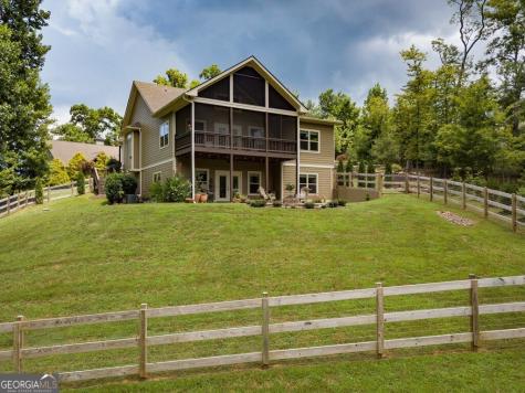 2068 Gallatin Road Young Harris GA 30582