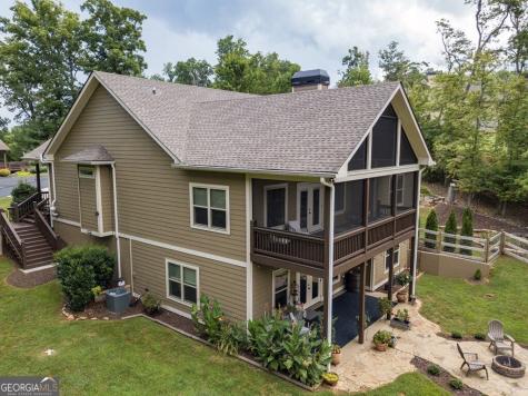 2068 Gallatin Road Young Harris GA 30582