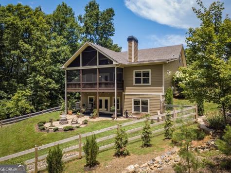 2068 Gallatin Road Young Harris GA 30582