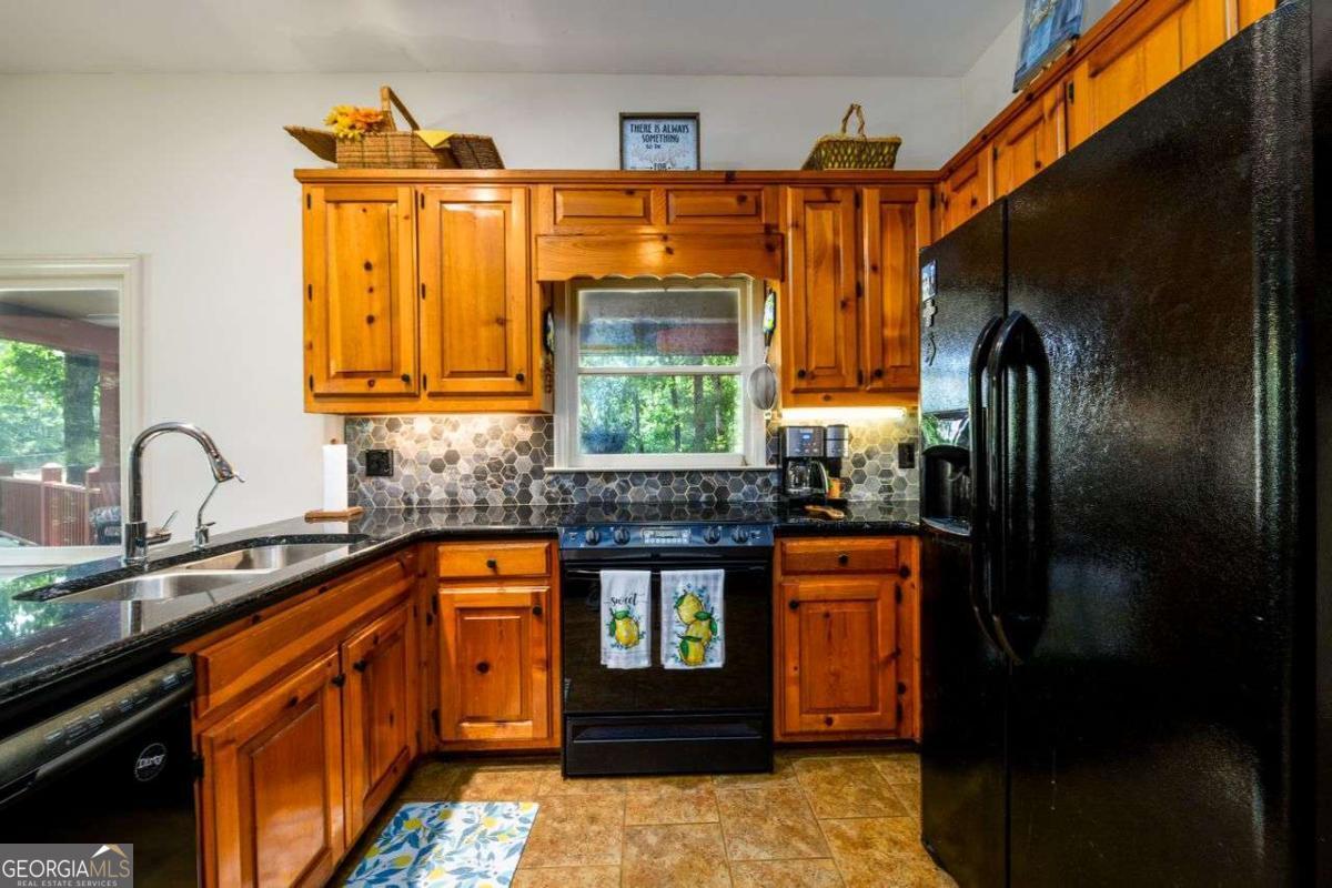4955 H D Atha Road Covington GA 30014