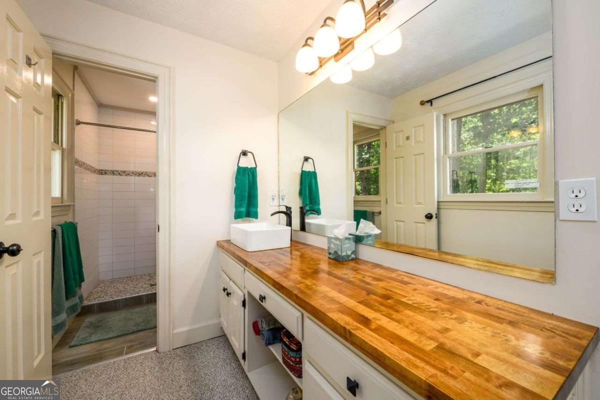 4955 H D Atha Road Covington GA 30014
