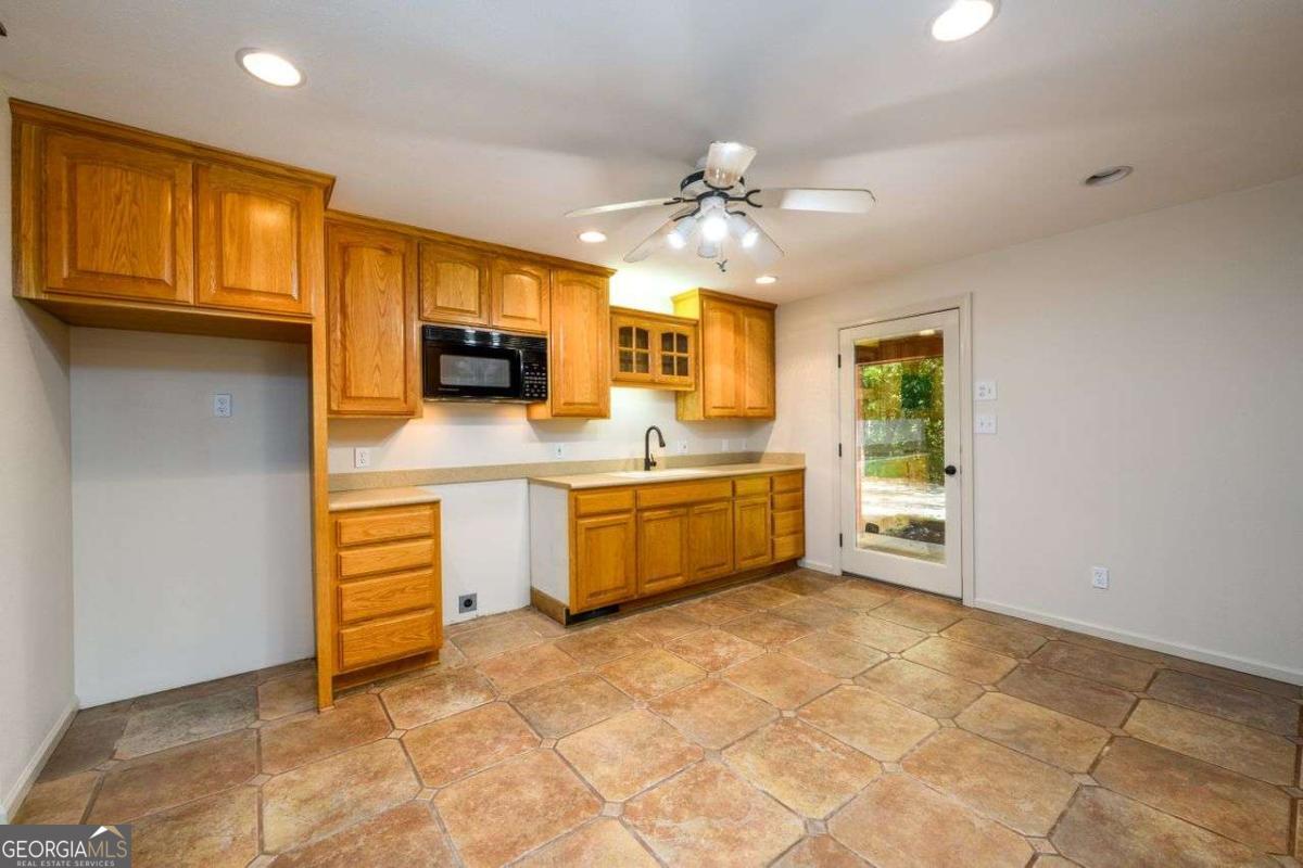 4955 H D Atha Road Covington GA 30014