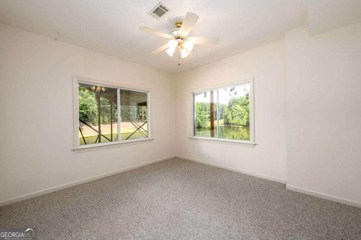 4955 H D Atha Road Covington GA 30014