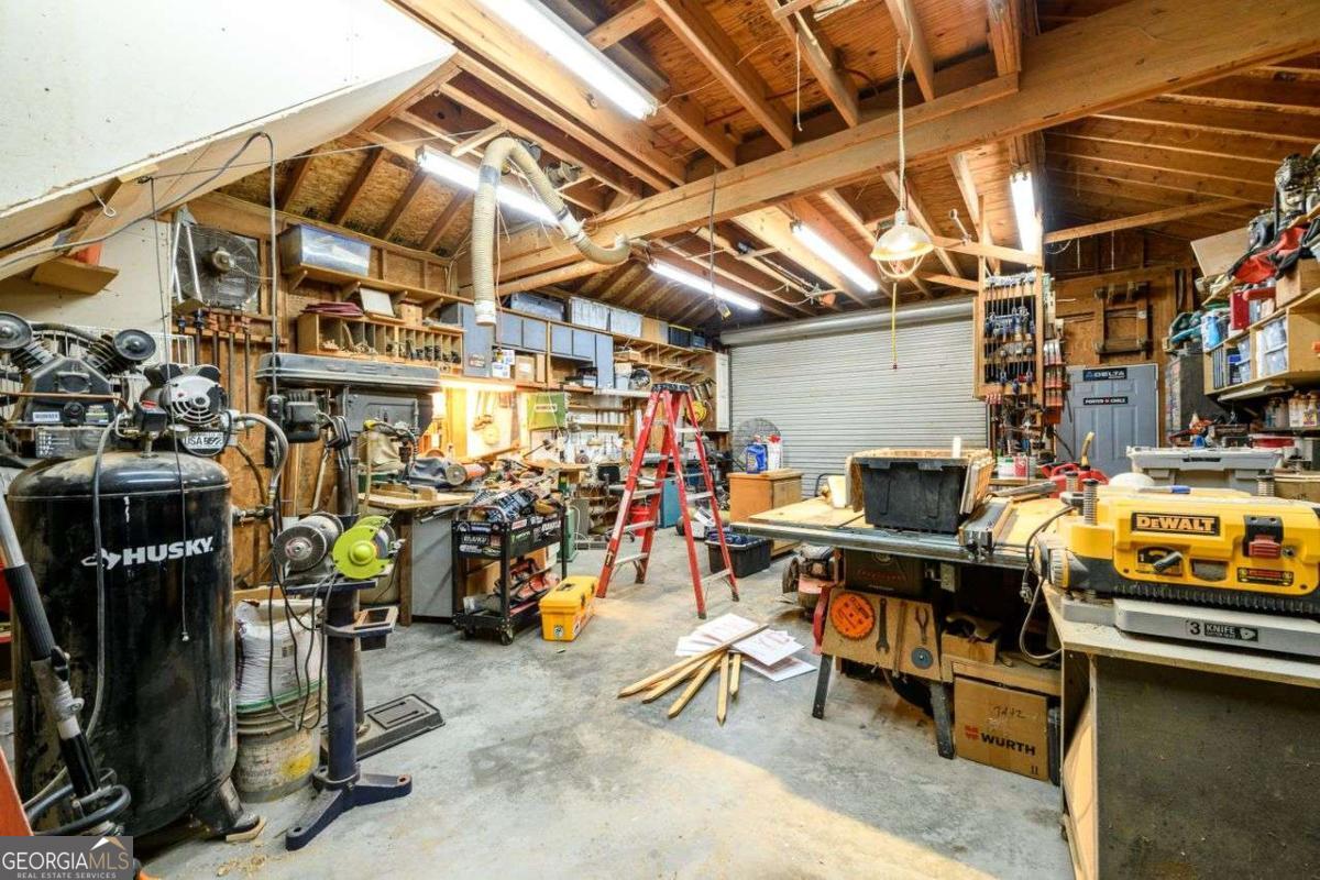 4955 H D Atha Road Covington GA 30014