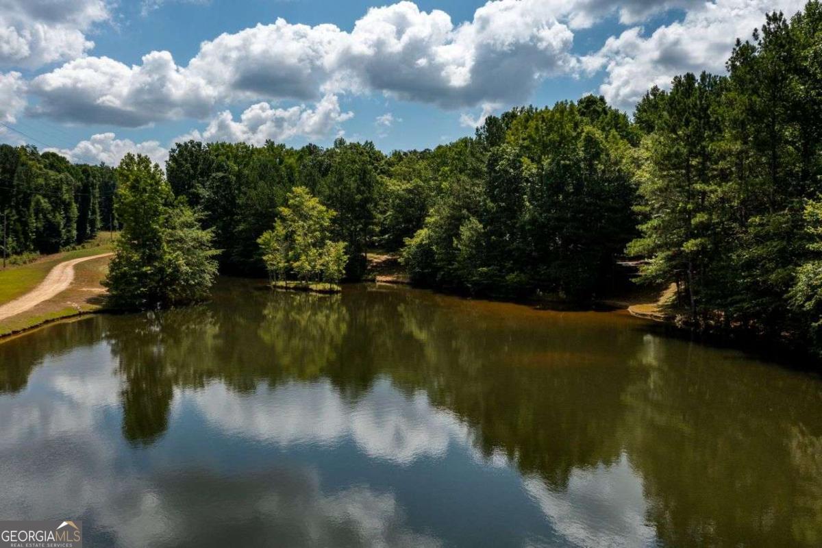 4955 H D Atha Road Covington GA 30014