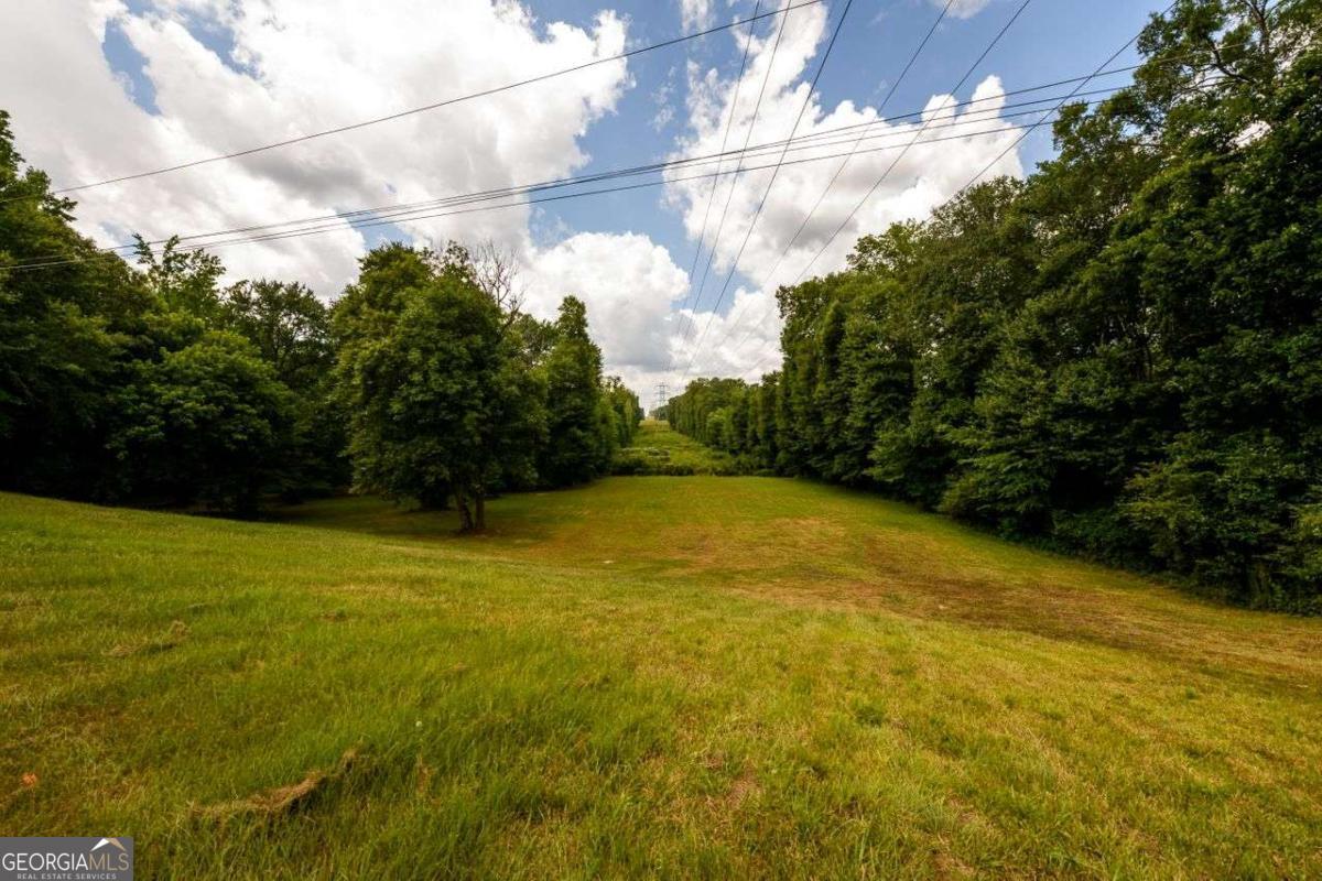 4955 H D Atha Road Covington GA 30014