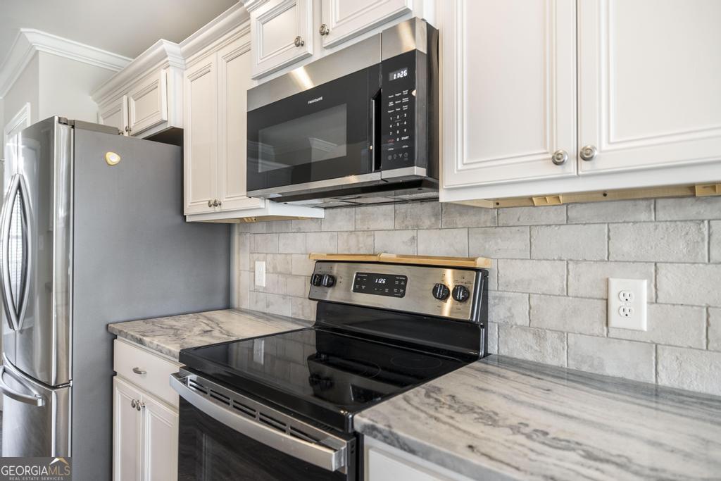 216 Georgian Walk Byron GA 31008