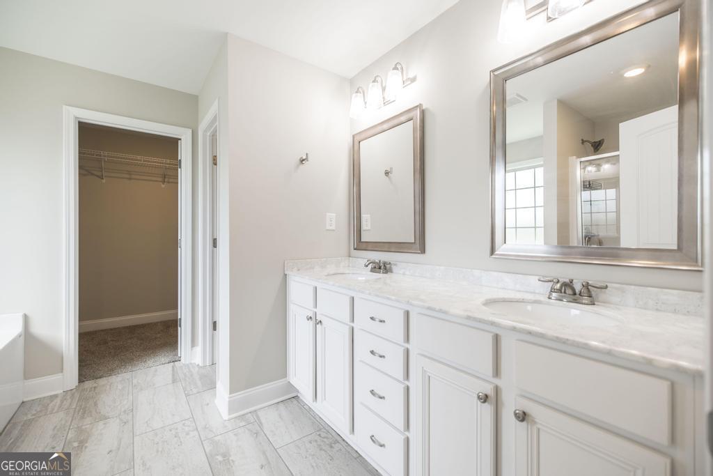 216 Georgian Walk Byron GA 31008