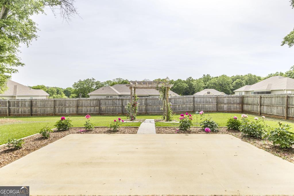 216 Georgian Walk Byron GA 31008