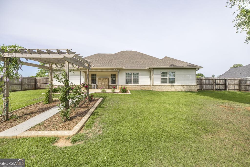 216 Georgian Walk Byron GA 31008