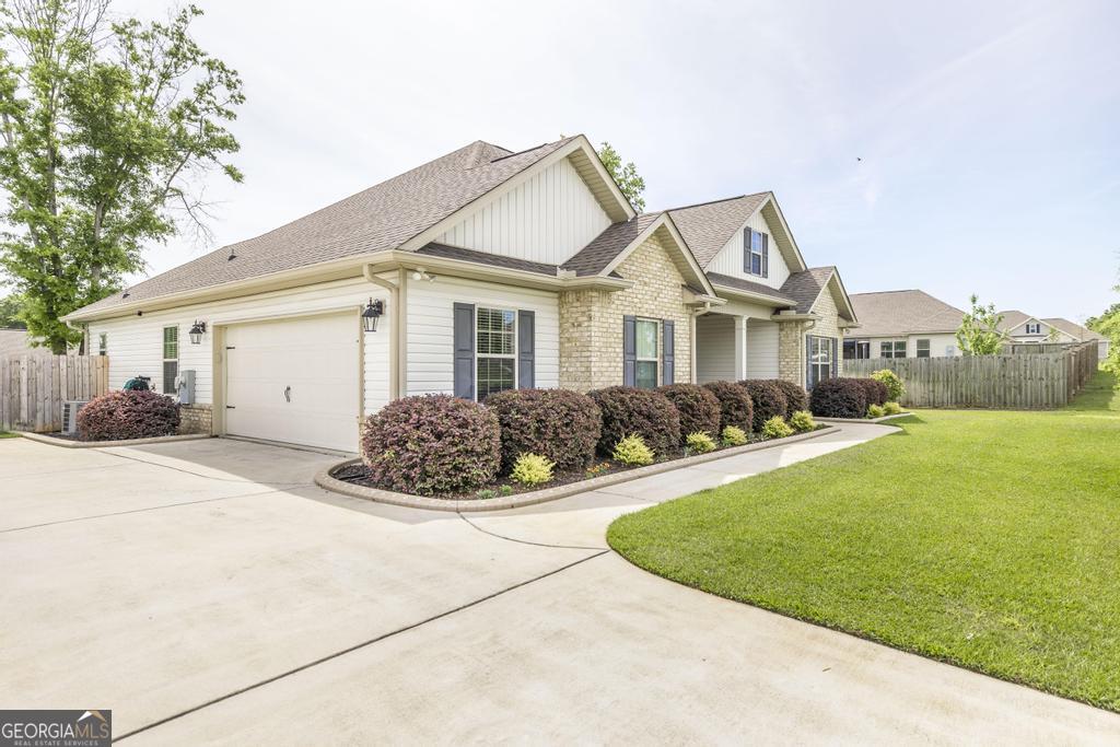 216 Georgian Walk Byron GA 31008