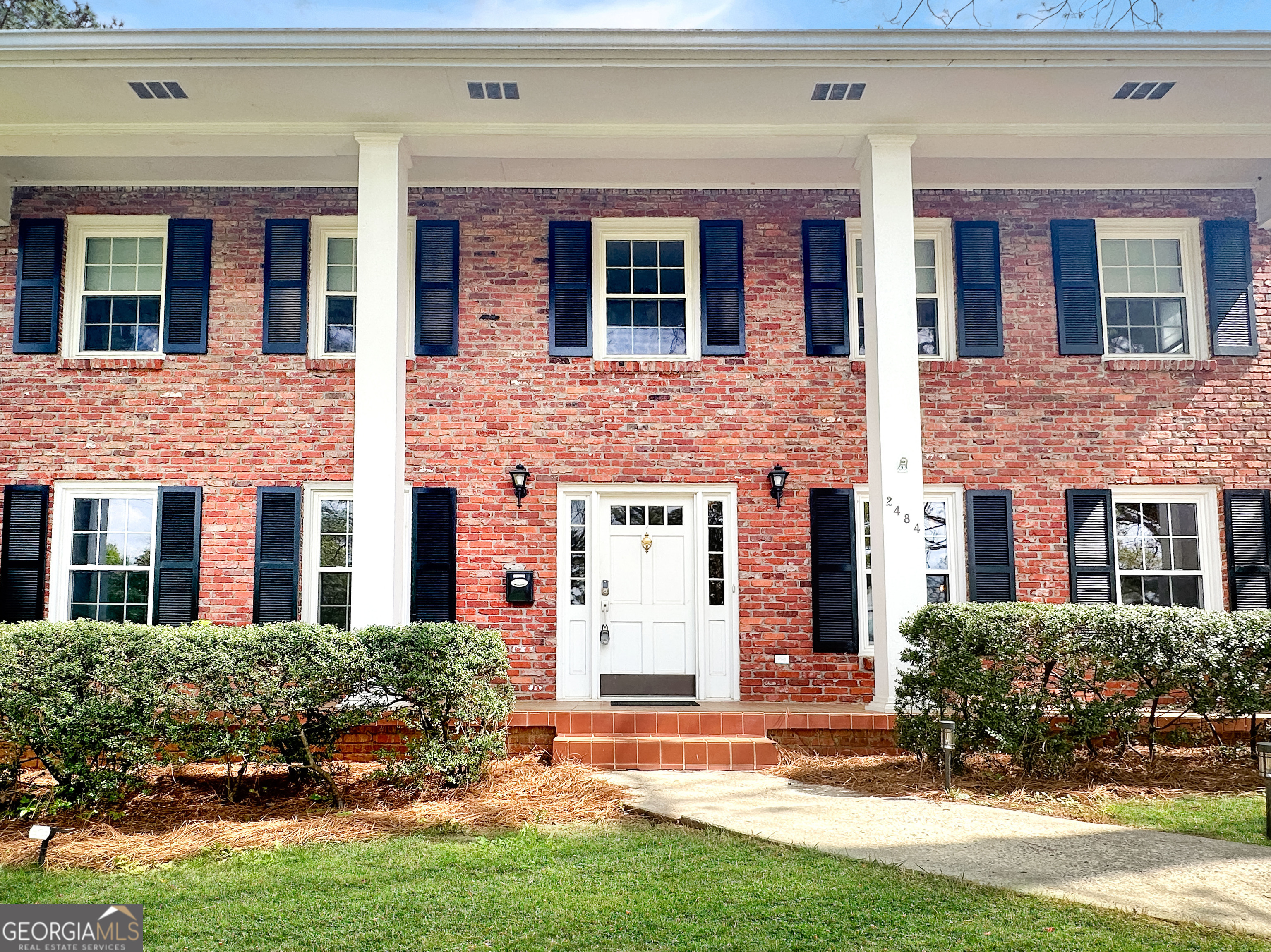 2484 Powers Ferry Drive SE Marietta GA 30067