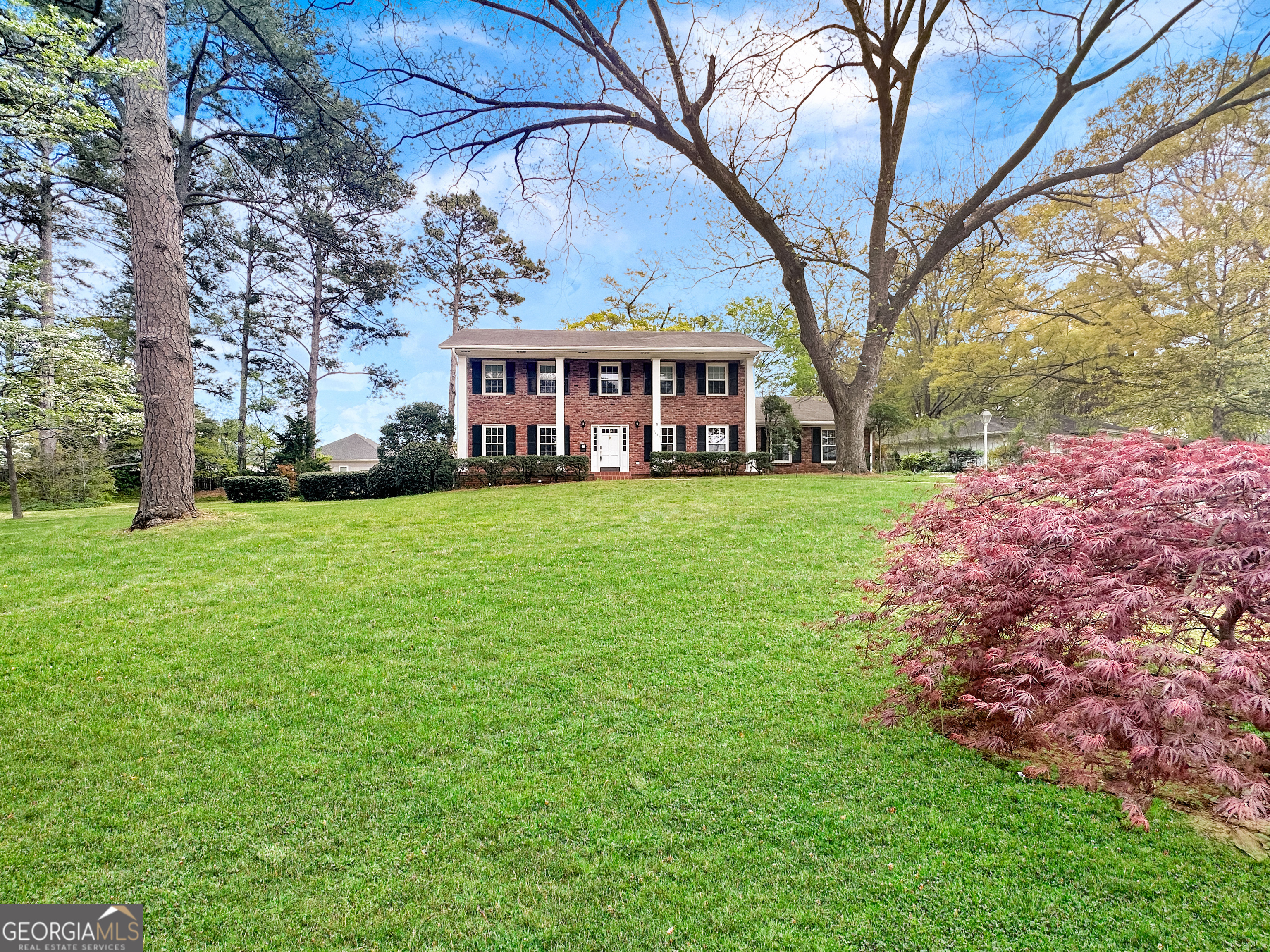 2484 Powers Ferry Drive SE Marietta GA 30067
