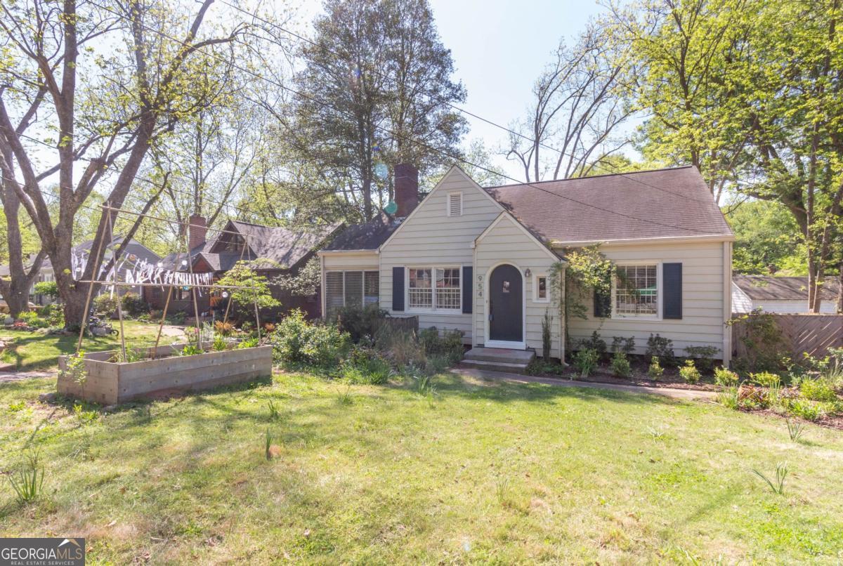954 Sylvan Place SW Atlanta GA 30310