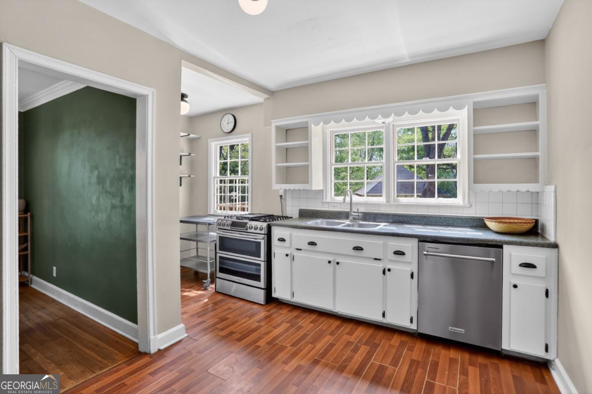954 Sylvan Place SW Atlanta GA 30310