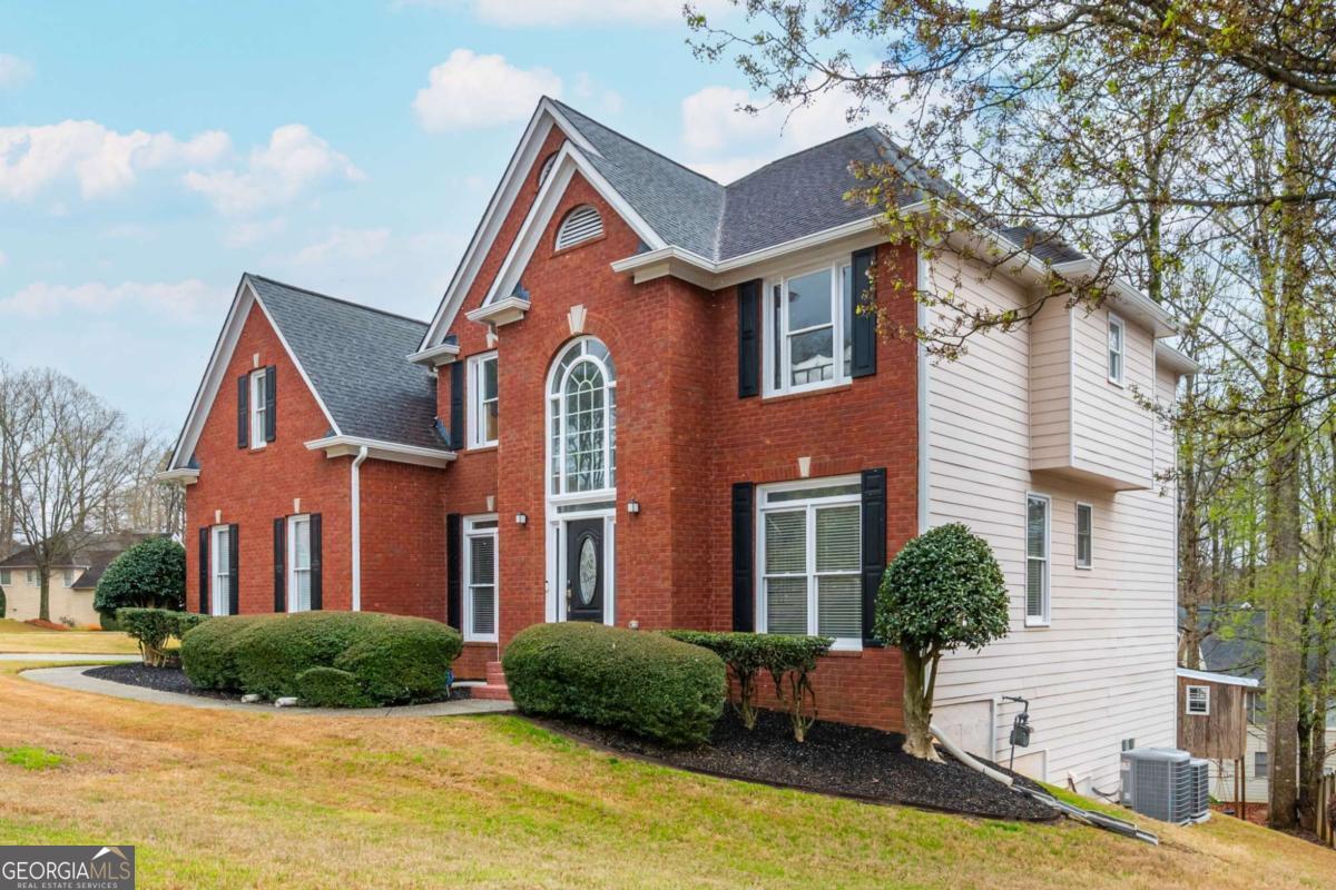 1331 Dayspring Trace Lawrenceville GA 30045