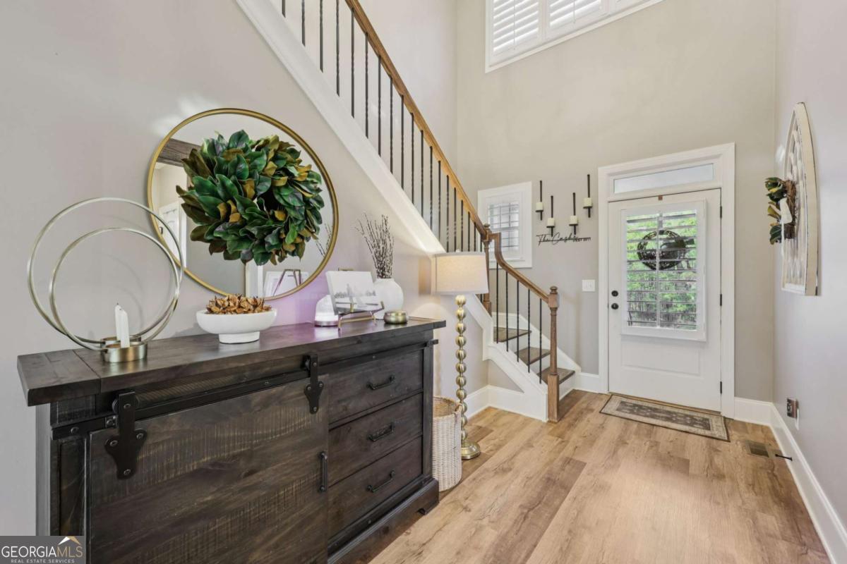 602 Red Leaf Way Canton GA 30114