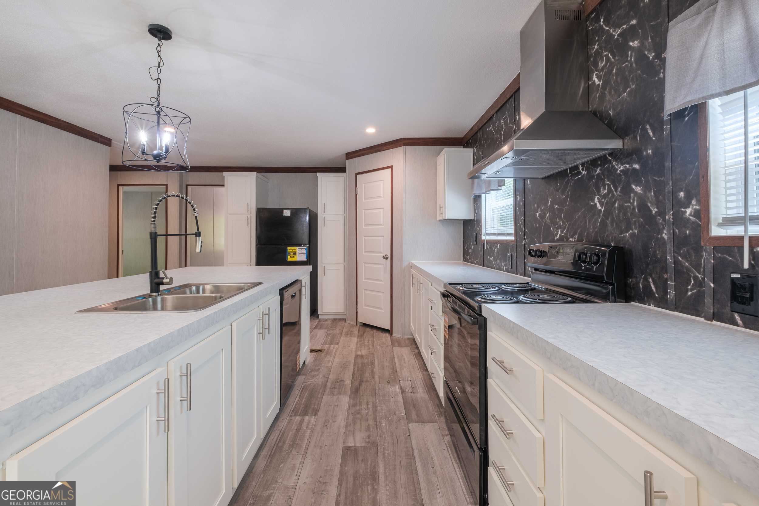 2959 Lake Lannell Road Odum GA 31555