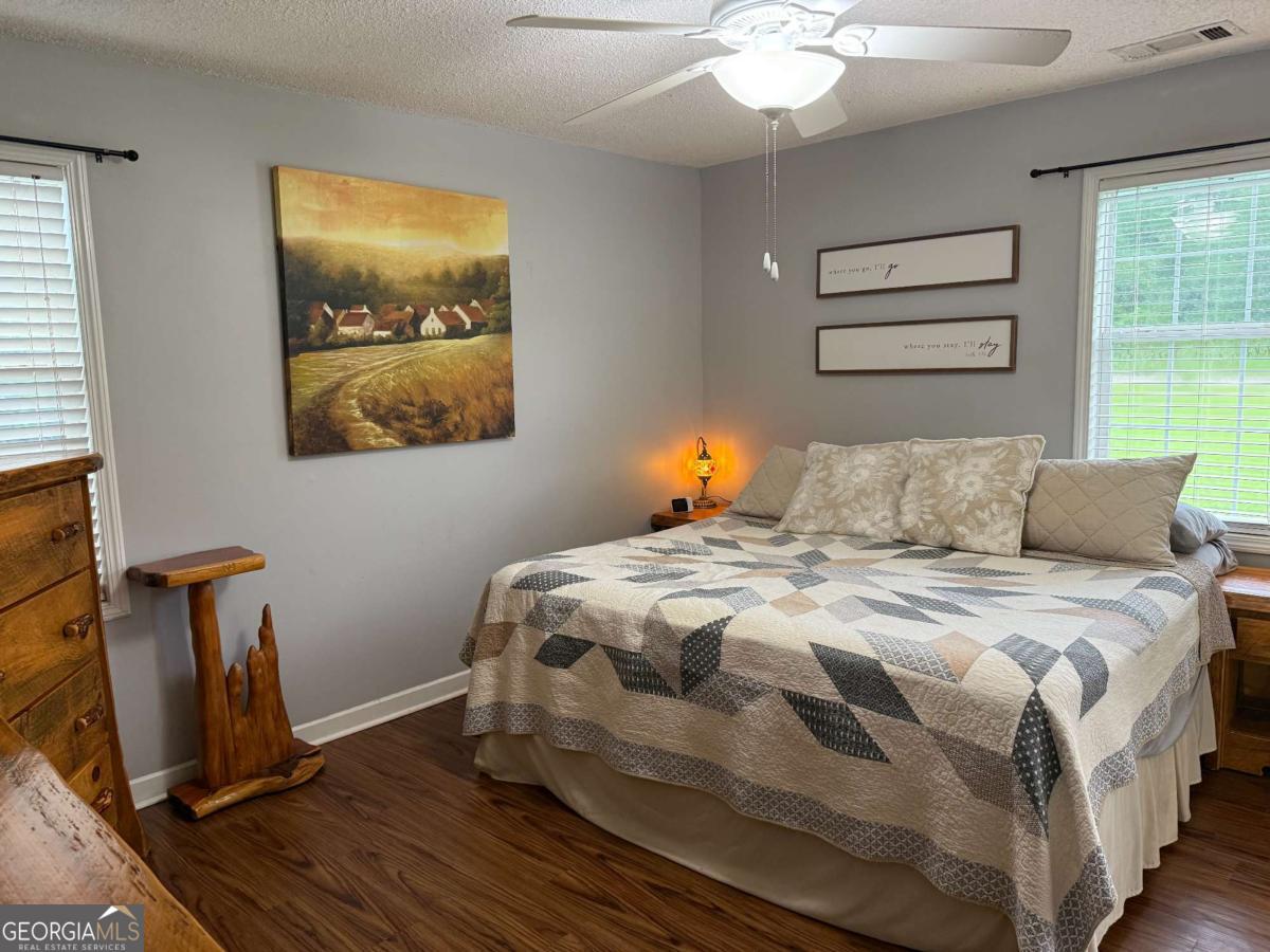 550 Smith Starley Road NE Mcintyre GA 31054