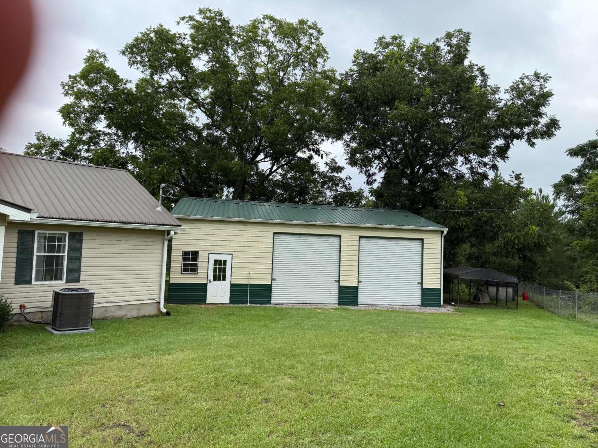 550 Smith Starley Road NE Mcintyre GA 31054