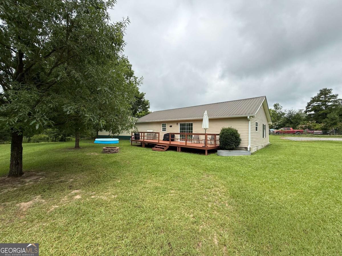 550 Smith Starley Road NE Mcintyre GA 31054