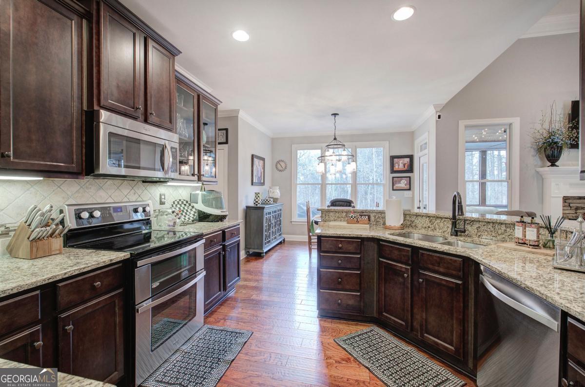 48 Mission Hills Drive SW Cartersville GA 30120