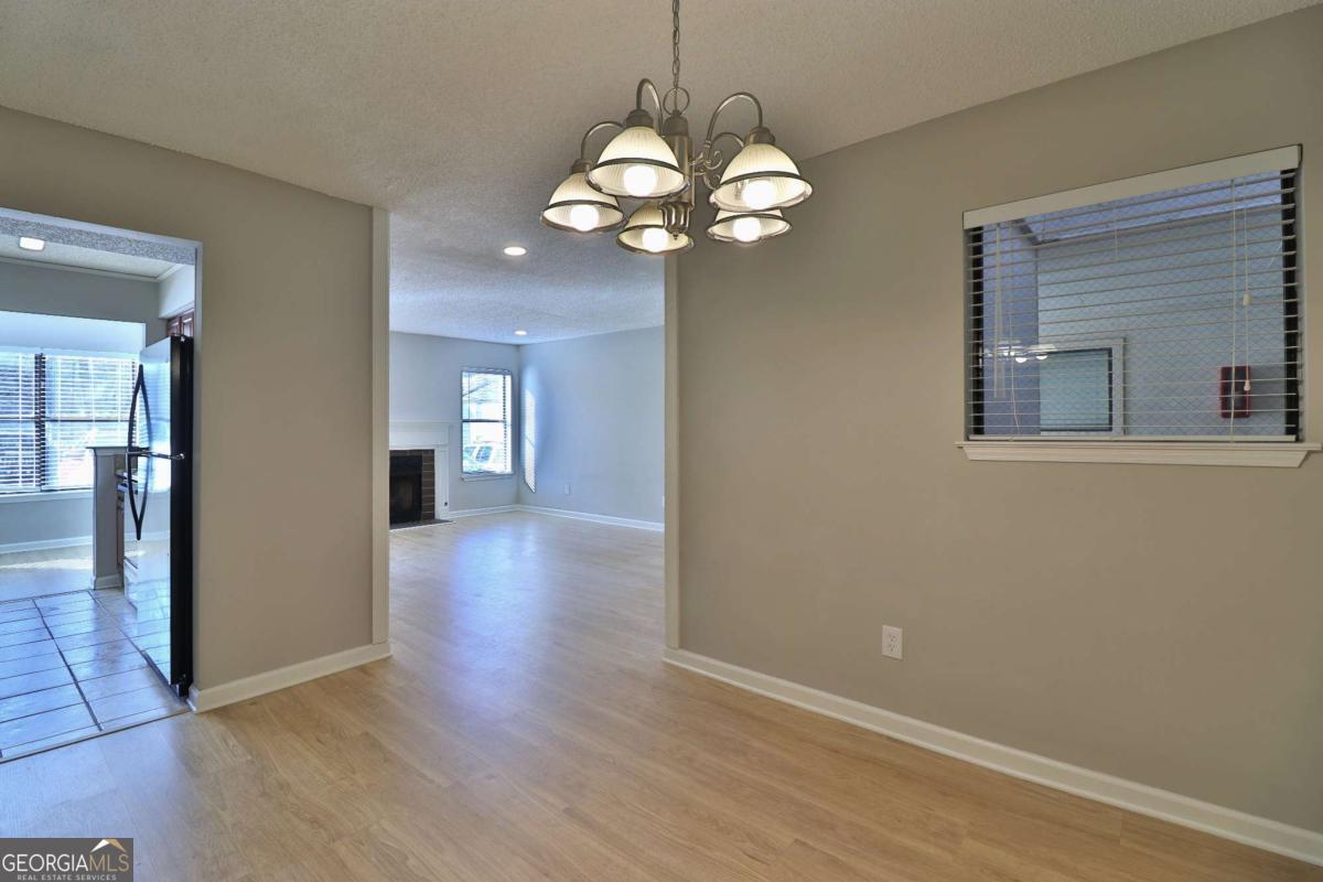 1412 Huntingdon Chase Sandy Springs GA 30350