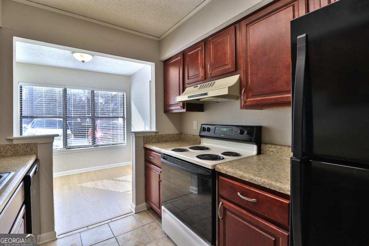 1412 Huntingdon Chase Sandy Springs GA 30350