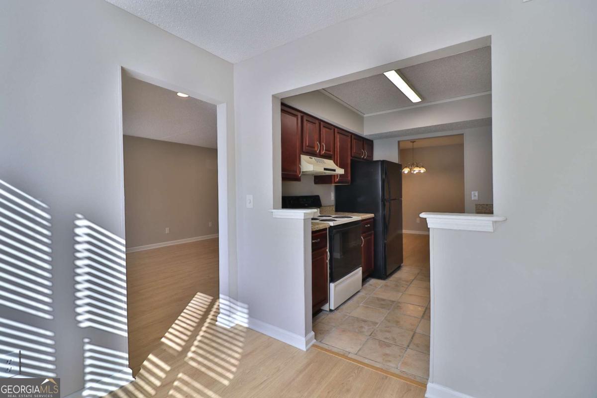 1412 Huntingdon Chase Sandy Springs GA 30350