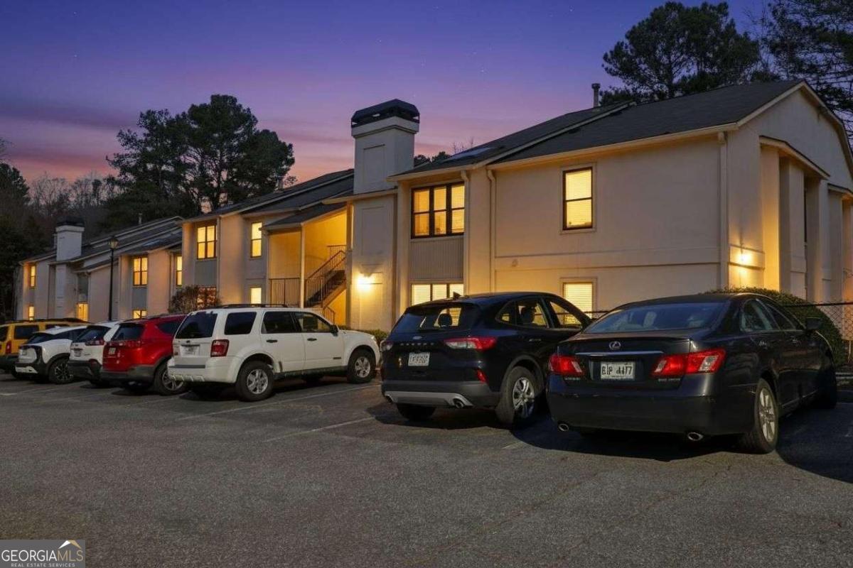 1412 Huntingdon Chase Sandy Springs GA 30350