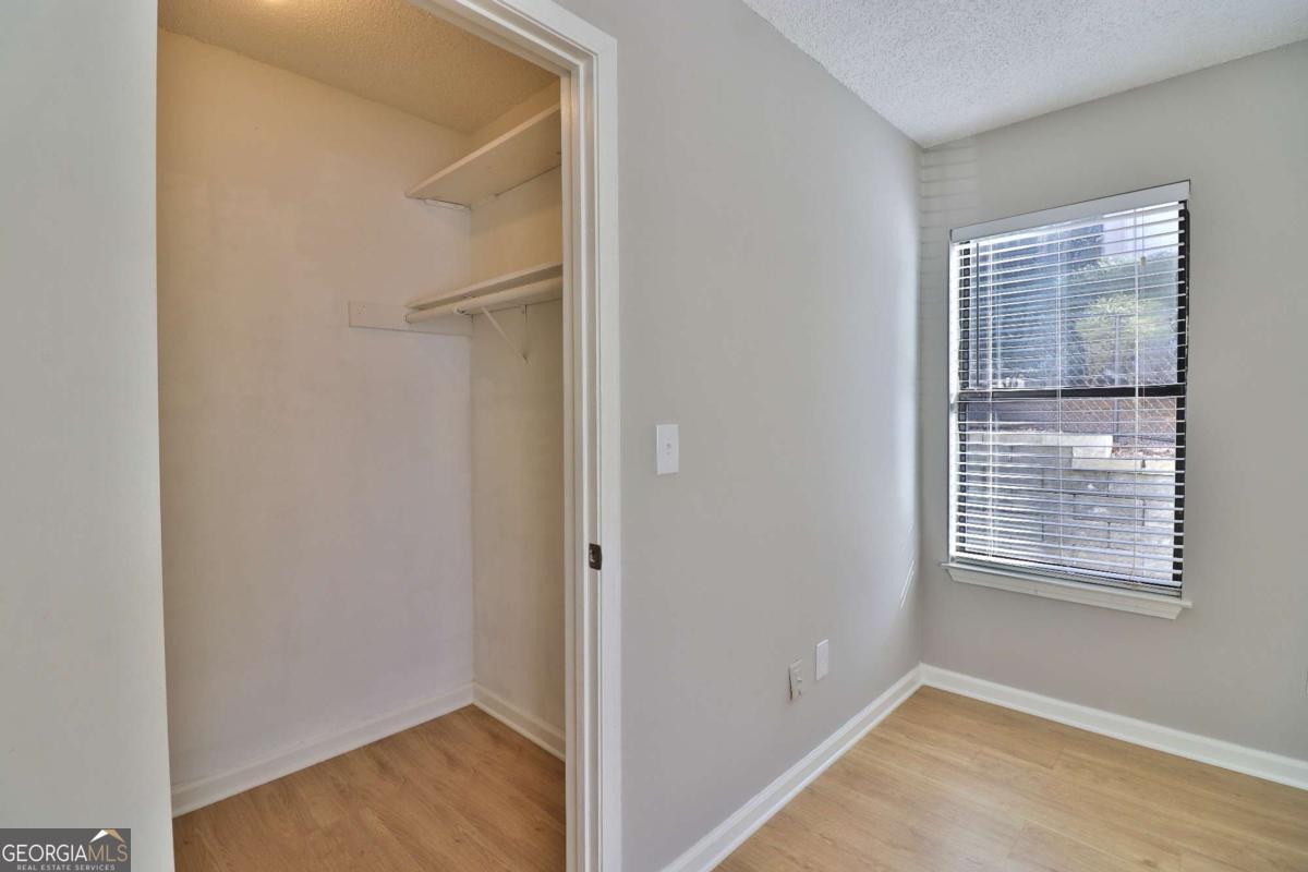 1412 Huntingdon Chase Sandy Springs GA 30350