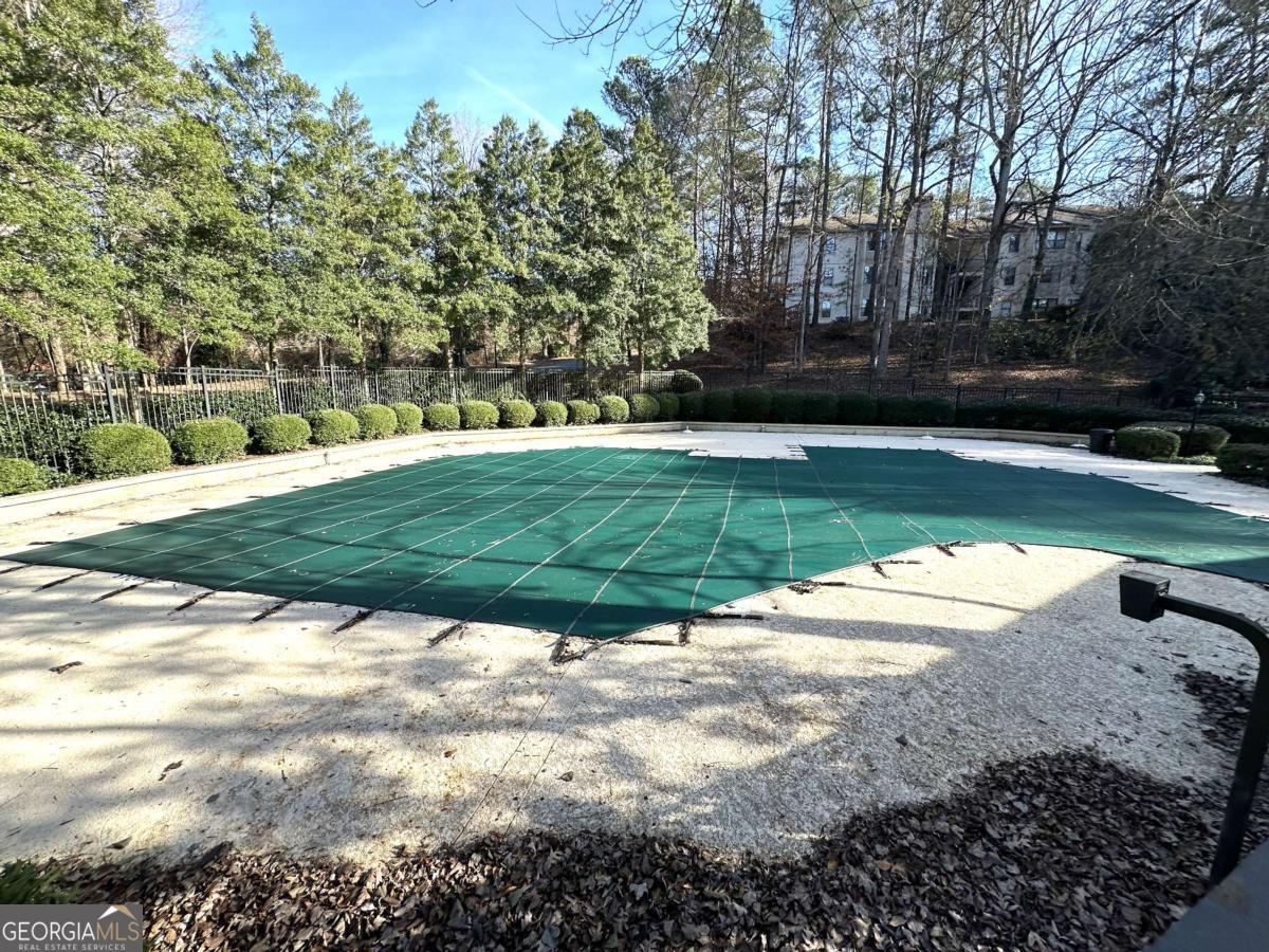 1412 Huntingdon Chase Sandy Springs GA 30350