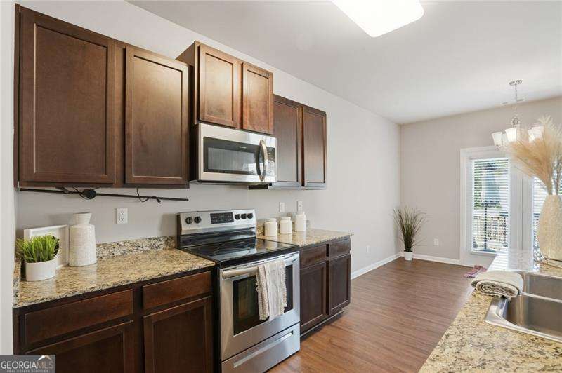 3869 Makeover Court Atlanta GA 30349