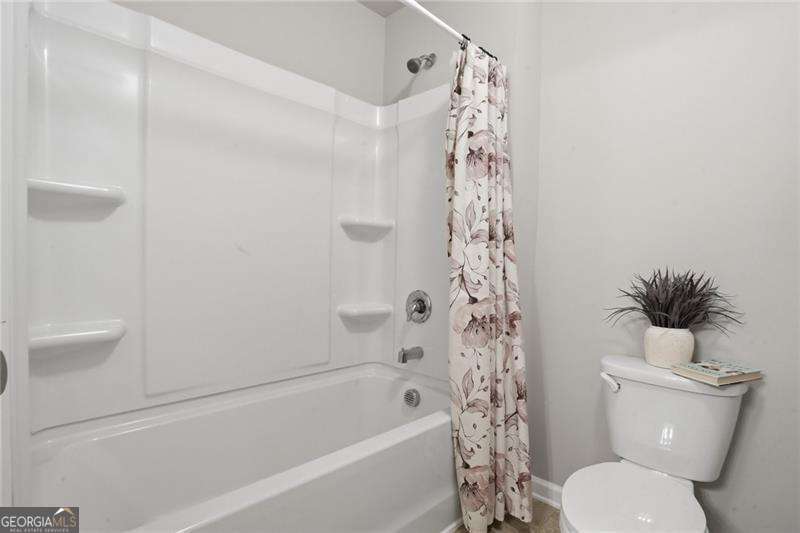 3869 Makeover Court Atlanta GA 30349