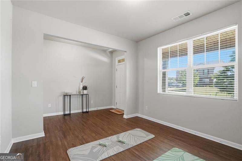 3869 Makeover Court Atlanta GA 30349