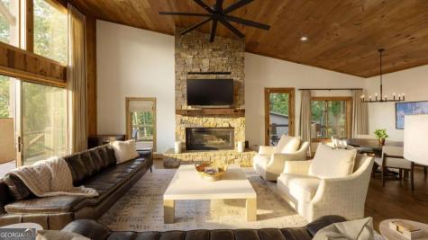 633 Wilderness Way Blue Ridge GA 30513