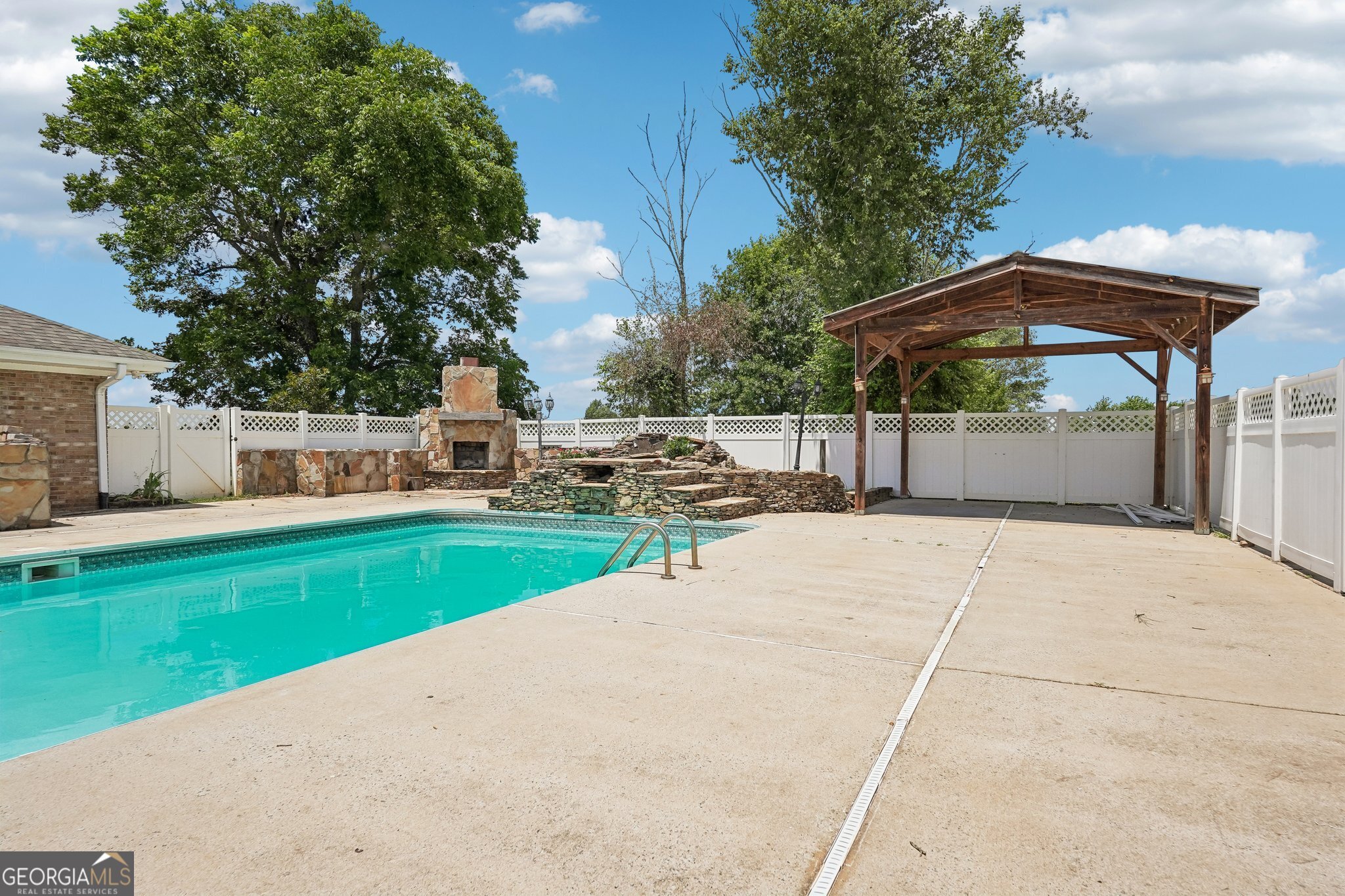 95 Irish Hill Court Concord GA 30206