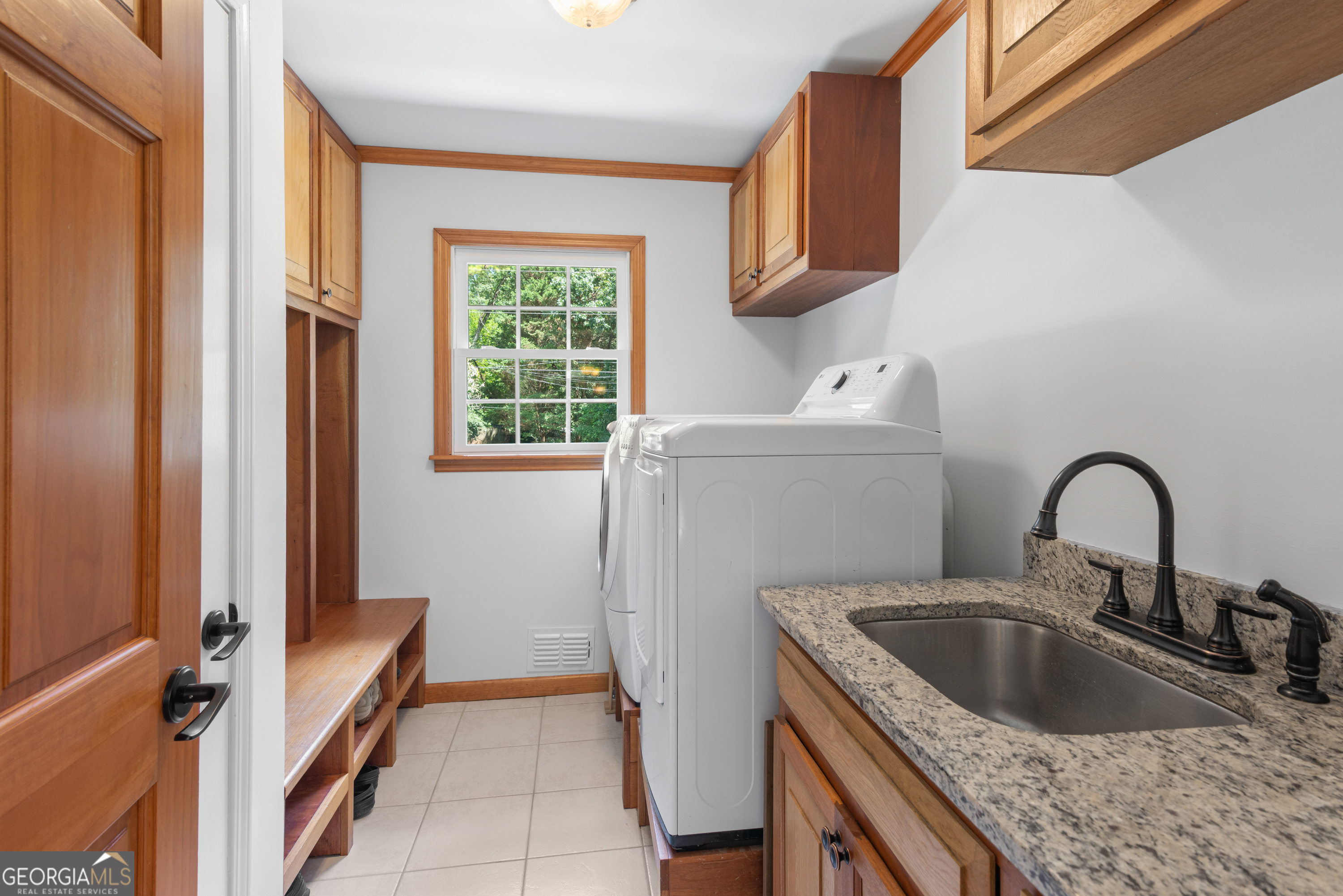 2303 Fenhurst Place Atlanta GA 30338