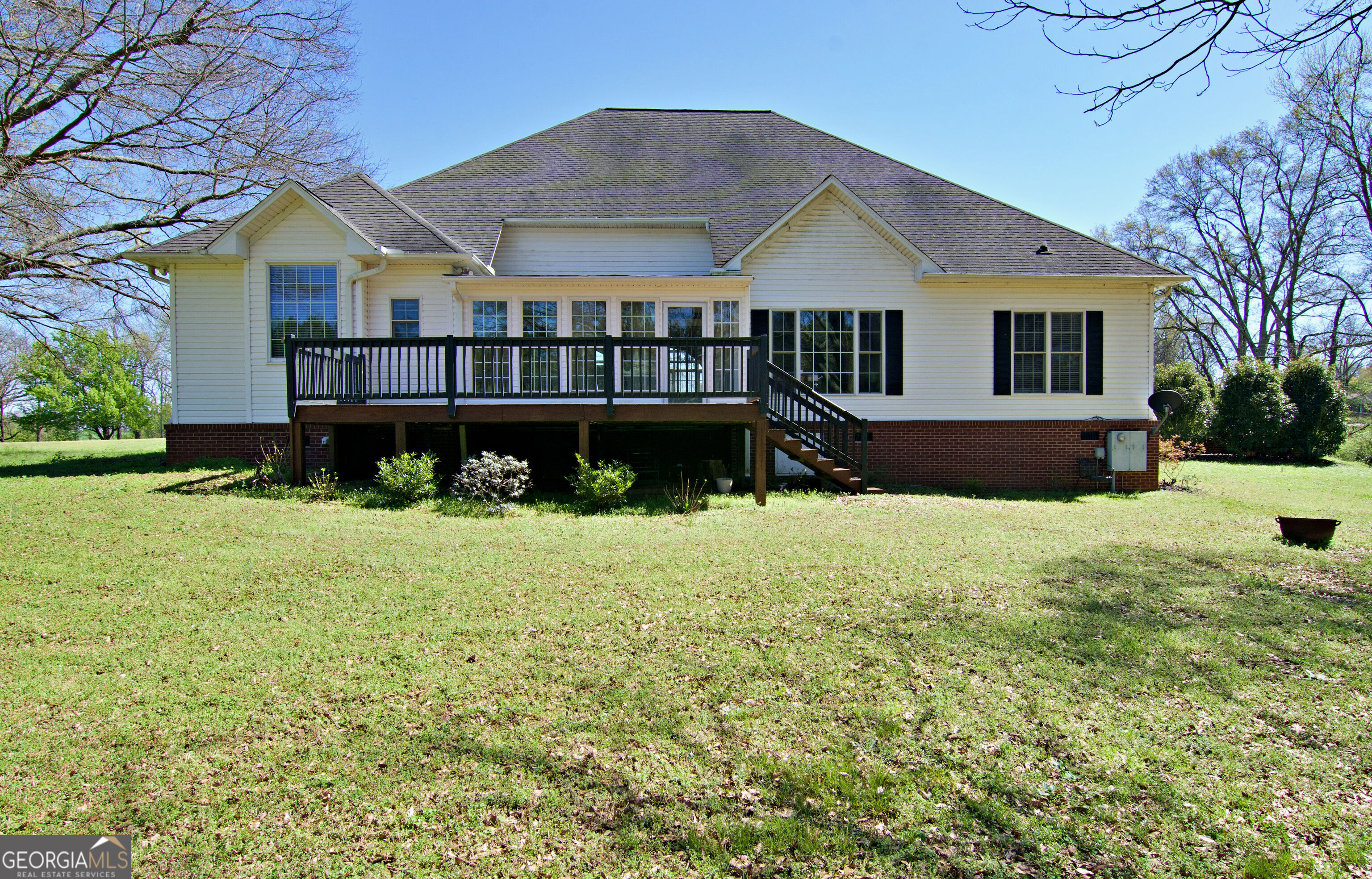 7893 Athens Road Carnesville GA 30521