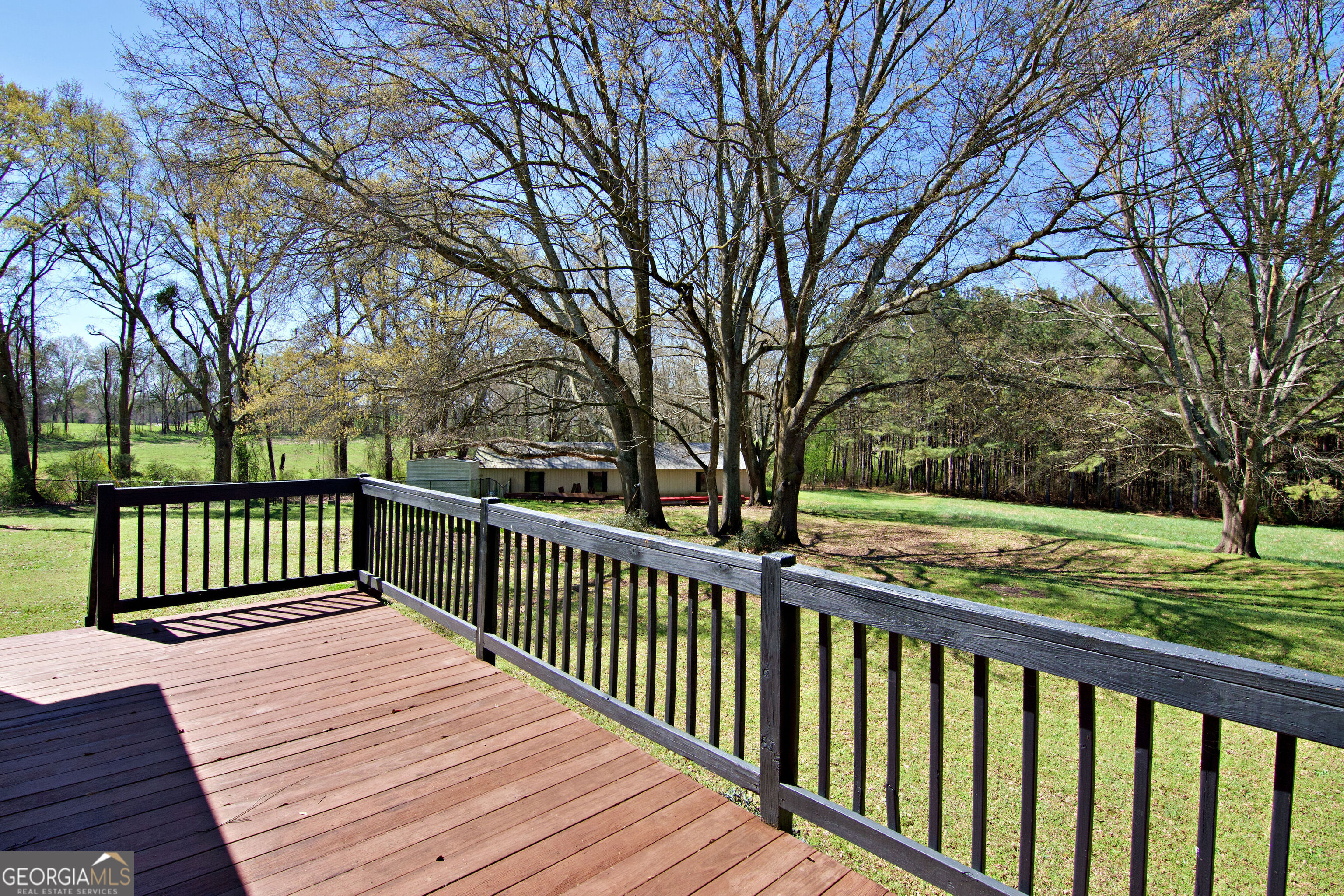 7893 Athens Road Carnesville GA 30521