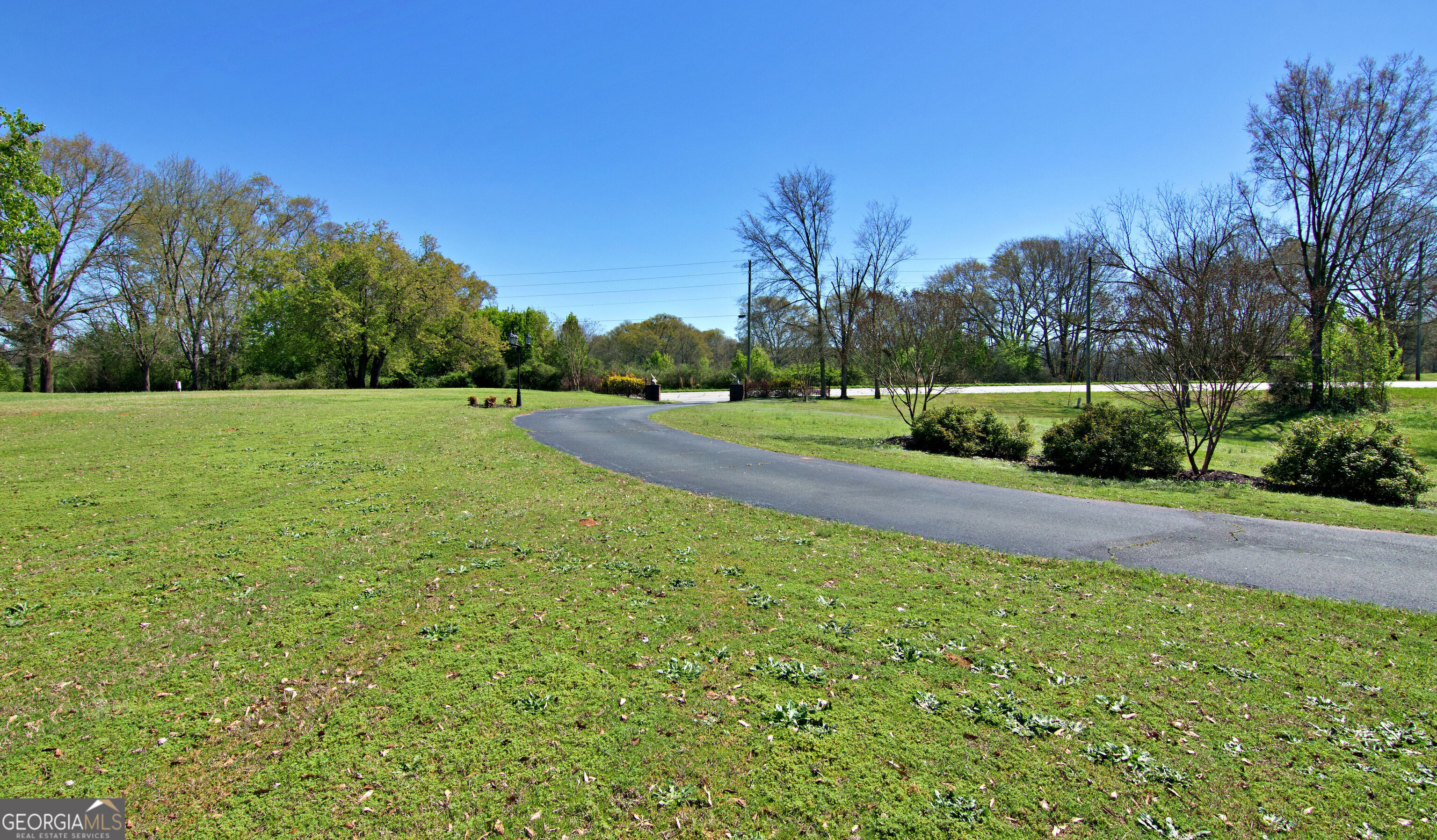 7893 Athens Road Carnesville GA 30521