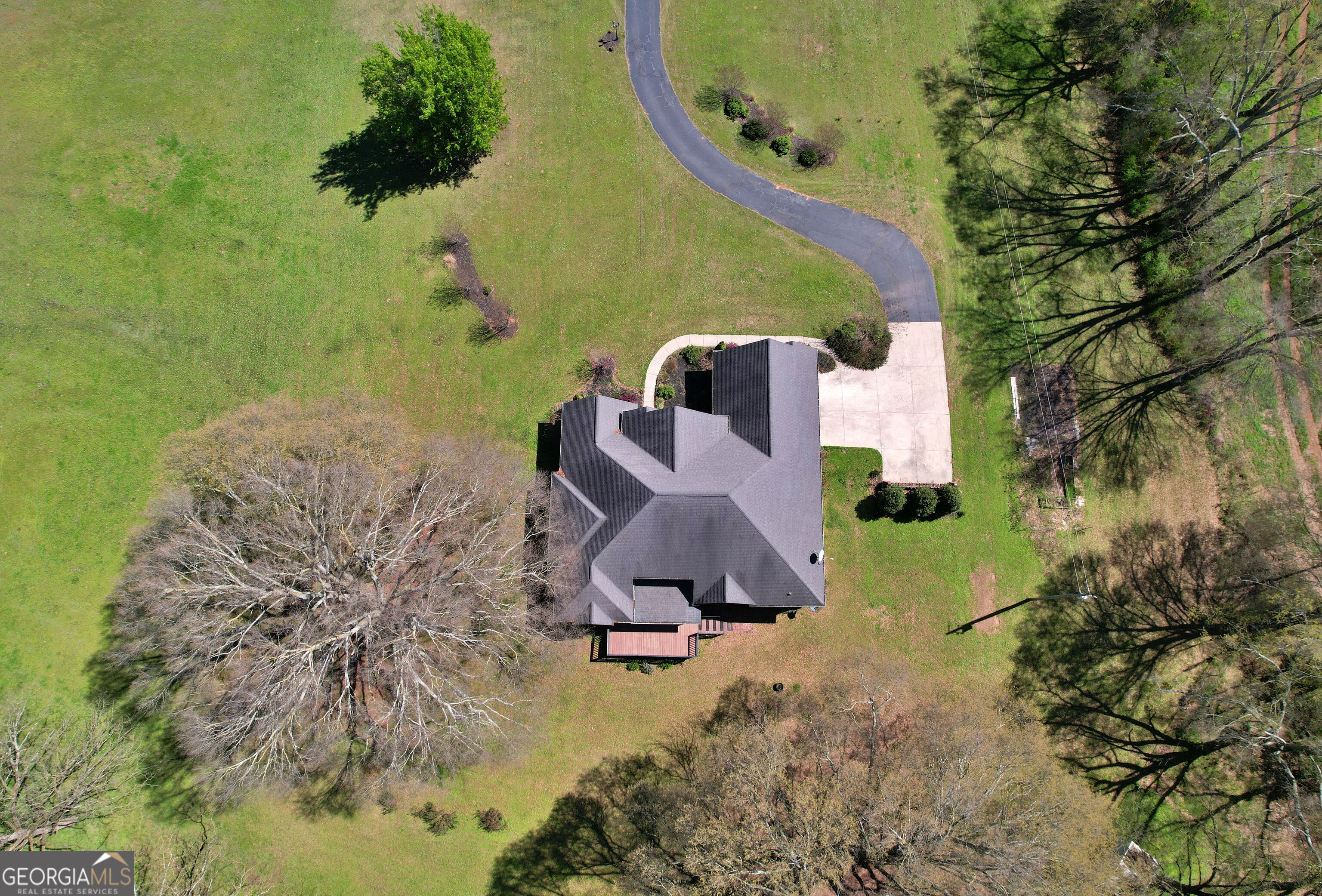 7893 Athens Road Carnesville GA 30521