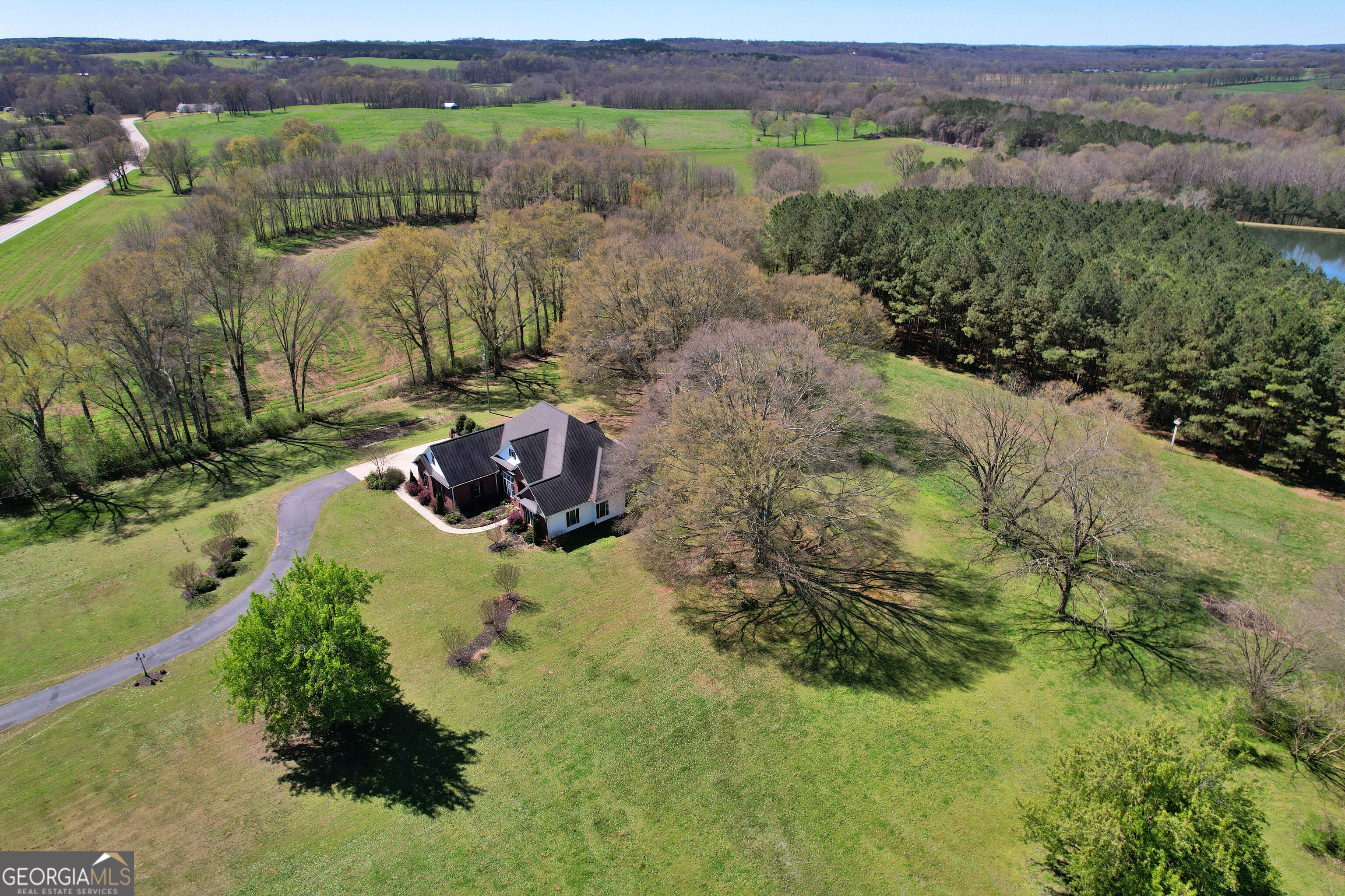 7893 Athens Road Carnesville GA 30521