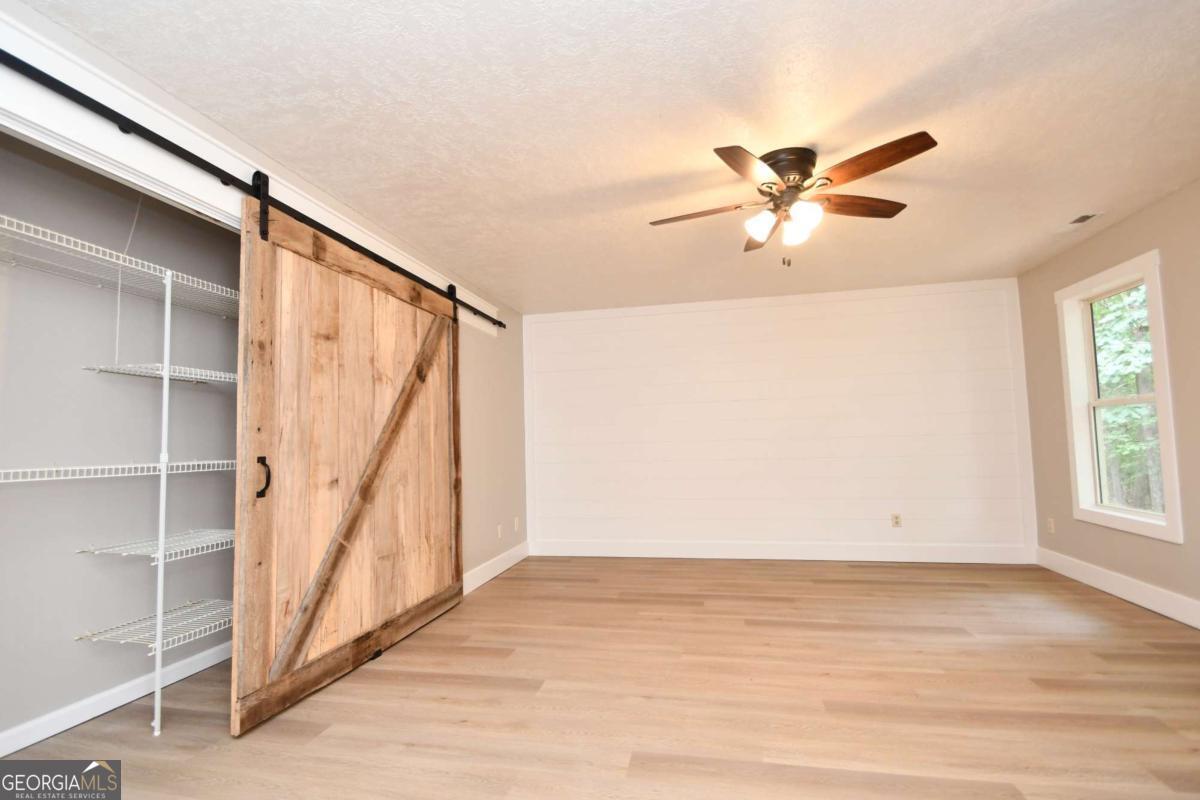 257 Lake Place Drive Lavonia GA 30553