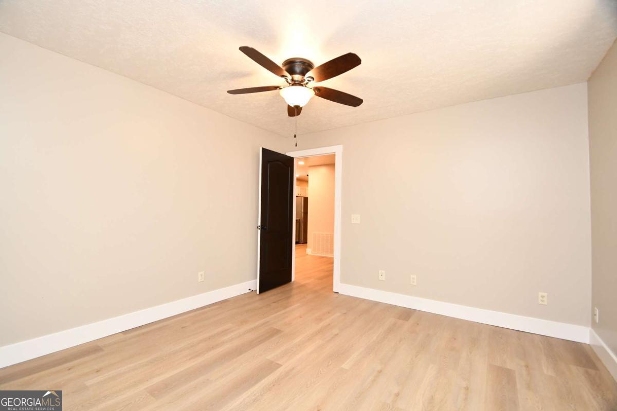 257 Lake Place Drive Lavonia GA 30553
