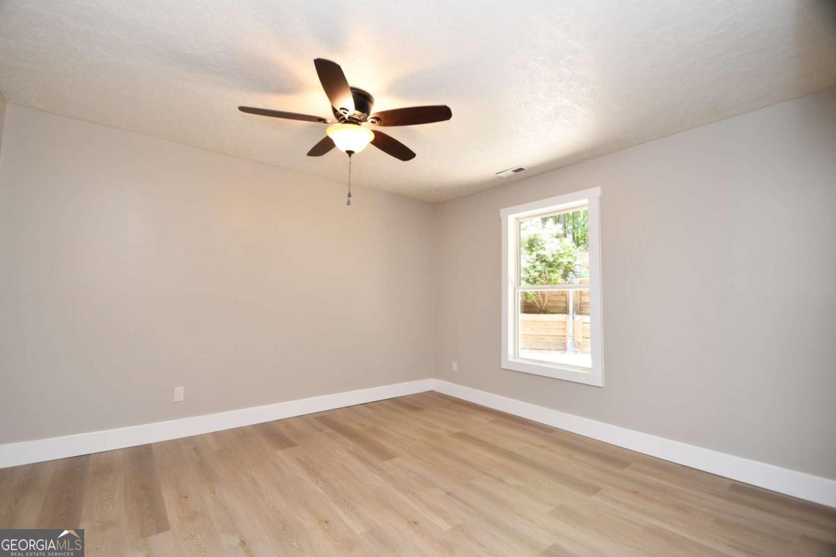 257 Lake Place Drive Lavonia GA 30553